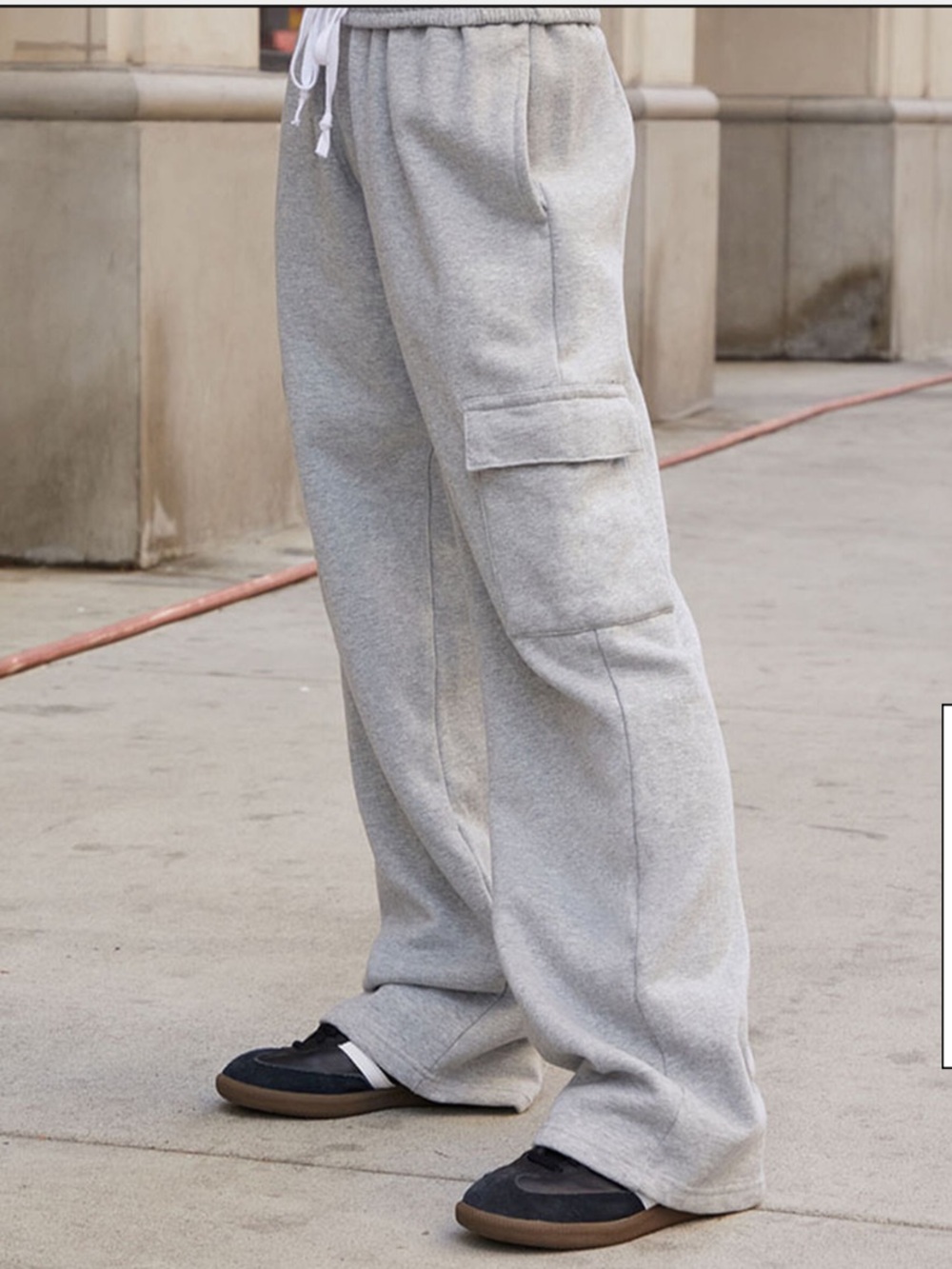 John Galt Brandy Melville Heather Gray Anastasia Cargo Sweatpants